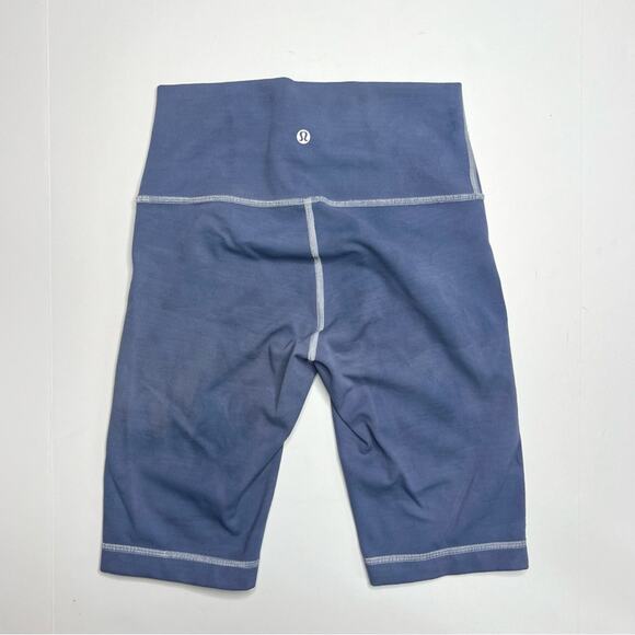 Lululemon Wunder Under Bike Shorts *Flaw - Picture 1 of 4